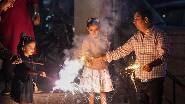 Firecrackers Ban: ದೆಹಲಿ ಮಾತ್ರವಲ್ಲ ದೇಶಾದ್ಯಂತ ಪಟಾಕಿ ನಿಷೇಧ: ಸುಪ್ರೀಂ ಕೋರ್ಟ್