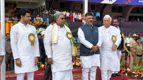 ಇಂದಿನಿಂದ ಎಲ್ಲಾ ಸರ್ಕಾರಿ ಶಾಲೆಗಳಿಗೆ ಉಚಿತ ನೀರು ಮತ್ತು ವಿದ್ಯುತ್ : ಸಿದ್ದರಾಮಯ್ಯ ಘೋಷಣೆ