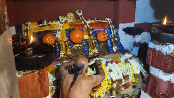 Hasanamba 2023: ಹಾಸನಾಂಬೆ ದರ್ಶನ ಸಂಪನ್ನ, ಶಾಸ್ತ್ರೋತ್ರವಾಗಿ ಗರ್ಭಗುಡಿ ಬಾಗಿಲು ಕ್ಲೋಸ್‌