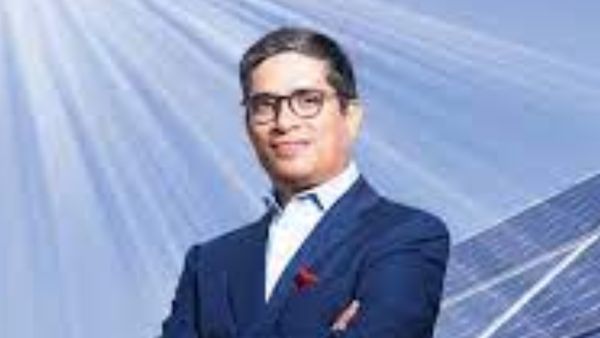 ಮನೆ ಮನೆಗೆ ಪೆನ್ನು ಮಾರಿ 2300 ಕೋಟಿ ಮೌಲ್ಯದ ಕಂಪೆನಿ ಸ್ಥಾಪಿಸಿದ ವ್ಯಕ್ತಿ!