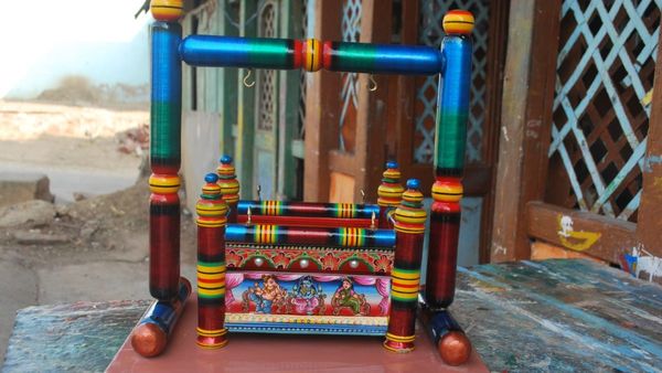 ಪಿಎಂ ಸ್ಮರಣಿಕೆಗಳ ಹರಾಜಿನಲ್ಲಿ ಕಲಘಟಗಿ ತೊಟ್ಟಿಲು, ಇದರ ವಿಶೇಷತೆ ನೀವು ತಿಳಿಯಲೇಬೇಕು?