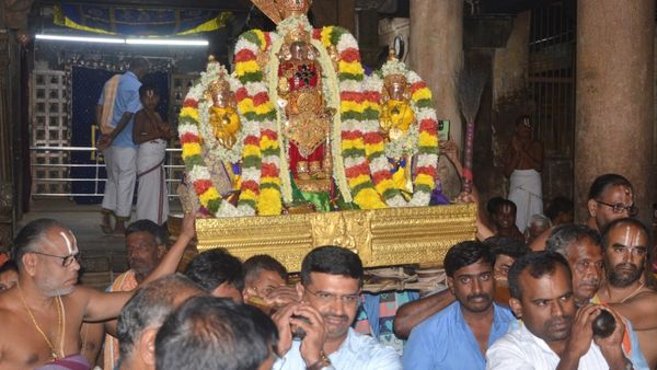 Melukote: ಶ್ರೀಚೆಲುವನಾರಾಯಣಸ್ವಾಮಿಗೆ ವಜ್ರಖಚಿತ ರಾಜಮುಡಿ ಕಿರೀಟಧಾರಣೆ