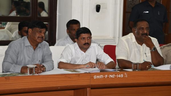 ಮೈಸೂರಿನಲ್ಲಿ ಟ್ರಾಫಿಕ್‌ ನಿವಾರಣೆಗೆ ಸಚಿವರ ಹೊಸ ಸೂತ್ರ: ಇಲ್ಲಿದೆ ವಿವರ