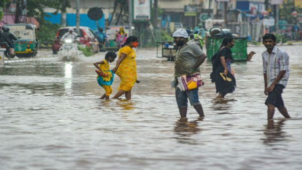 Heavy Rain alert: ಬಂಗಾಳಕೊಲ್ಲಿಯಲ್ಲಿ ವೈಪರಿತ್ಯ ಸೃಷ್ಟಿ, ರಾಜ್ಯಕ್ಕೆ ಭಾರೀ ಮಳೆ ಸಂಭವ