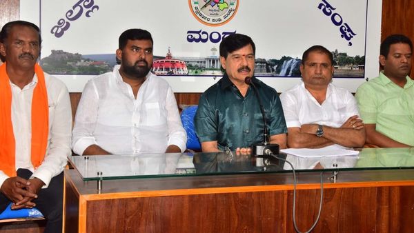 ರಾಜ್ಯಕ್ಕೆ 555 ಕೋಟಿ ಬಿಡುಗಡೆ, ಪ್ರತೀ ಬುಧವಾರ ಸಾಲಮೇಳ: ಪ್ರಧಾನಮಂತ್ರಿ ಸ್ವನಿಧಿ ಯೋಜನೆಯ ಬಗ್ಗೆ ಇಲ್ಲಿದೆ ವಿವರ