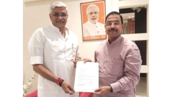 484 ಕೋಟಿ ರೂ. ವೆಚ್ಚದ 167 ನೀರಾವರಿ ಯೋಜನೆಗಳ ಜಾರಿಗೆ ಪ್ರಲ್ಹಾದ್‌ ಜೋಶಿ ಮನವಿ