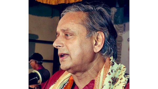 ಇನ್ಫೋಸಿಸ್‌ ನಾರಾಯಣ ಮೂರ್ತಿ, ಬಿಲ್‌ ಗೇಟ್ಸ್‌ ವರ್ಕಿಂಗ್‌ ಅವರ್ಸ್‌ ಹೇಳಿಕೆ: ಶಶಿ ತರೂರ್‌ ಹೇಳಿದ್ದು ಹೀಗೆ