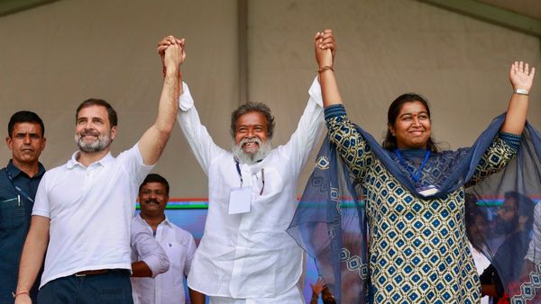 Telangana Assembly Election : ತೆಲಂಗಾಣದಲ್ಲಿ ಕಾಂಗ್ರೆಸ್‌ಗೆ ಅಧಿಕಾರ ಖಚಿತ: ಹಲವು ಸಮೀಕ್ಷೆಗಳ ವರದಿ