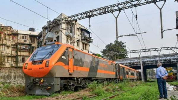 Vande Sadharan Express Train: ದೇಶಾದ್ಯಂತ 'ಹೊಸ ರೈಲು' ಕಾರ್ಯಾಚರಣೆಗೆ ದಿನಗಣನೆ, ವಿಶೇಷತೆ, ಮಾರ್ಗದ ಮಾಹಿತಿ