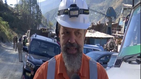 ಸುರಂಗದೊಳಗಿದ್ದ ಕಾರ್ಮಿಕರ ರಕ್ಷಣಾ ಕಾರ್ಯಾಚರಣೆ ವಿವರಿಸಿ ತಜ್ಞ ಅರ್ನಾಲ್ಡ್ ಡಿಕ್ಸ್