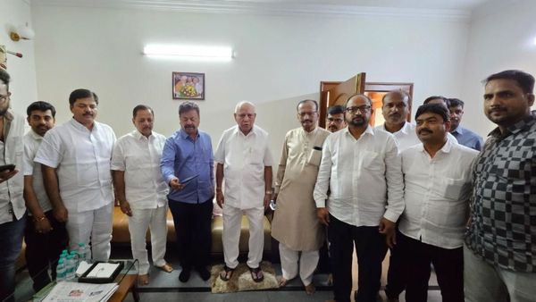 ಬಿ.ಎಸ್‌.ಯಡಿಯೂರಪ್ಪ ಜೊತೆ ಮಾಡಾಳ್ ವಿರೂಪಾಕ್ಷಪ್ಪ, ಗುರುಸಿದ್ದನಗೌಡ, ರೇಣುಕಾಚಾರ್ಯ ಗುಪ್ತ ಚರ್ಚೆ