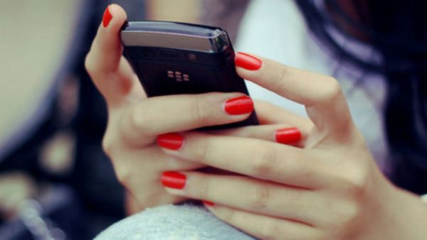 Bengaluru: ಪತಿಯ ಫೋನ್‌ನಿಂದ ಪೊಲೀಸರಿಗೆ ಬಾಂಬ್ ಬೆದರಿಕೆ ಸಂದೇಶ: ಪತ್ನಿ ಕೊಟ್ಟ ಕಾರಣ ಕೇಳಿ ಗಂಡ ಶಾಕ್!