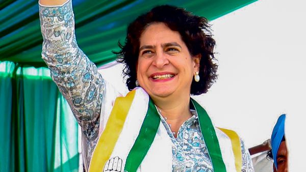 ಬಿಜೆಪಿ VS ಕಾಂಗ್ರೆಸ್: ‘ನಕ್ಸಲ್’ ನಾಡಲ್ಲಿ ಕಾಂಗ್ರೆಸ್ ಪಕ್ಷಕ್ಕೆ ಮ್ಯಾಜಿಕ್ ನಂಬರ್!