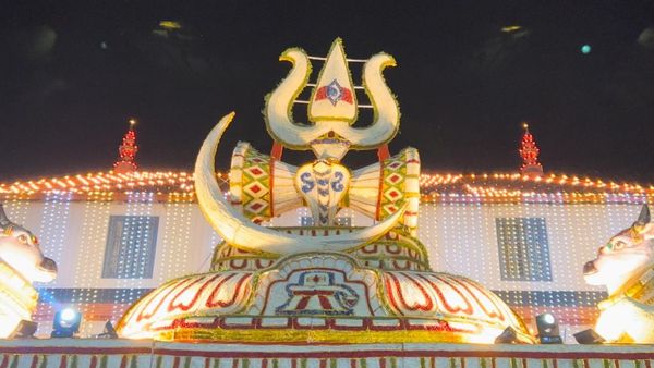 Laksha Deepotsava: ಶ್ರೀಕ್ಷೇತ್ರ ಧರ್ಮಸ್ಥಳದ ಲಕ್ಷ ದೀಪೋತ್ಸವ ಸಂಭ್ರಮಕ್ಕೆ ತೆರೆ