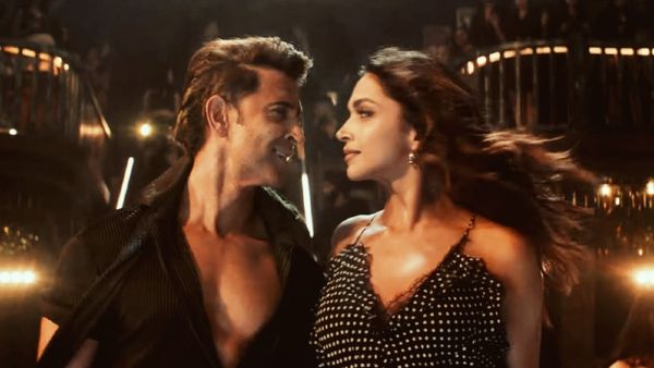 Deepika Padukone: ಫೈಟರ್ ಸಿನಿಮಾ ಬಿಡುಗಡೆಗೂ ಮುನ್ನ ನಟಿ ದೀಪಿಕಾ ತಿರುಪತಿ ಭೇಟಿ, ಏನಿದರ ಗುಟ್ಟು?