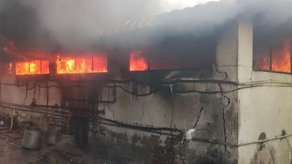 ಮಾದಪ್ಪನ ಬೆಟ್ಟದಲ್ಲಿ ಅಗ್ನಿ ಅವಘಡ, ಧಗಿಸಿದ ಲಾಡು ತಯಾರಿಕ ಕೇಂದ್ರ