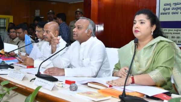 ಸಾಲ ವಸೂಲಾತಿಗೆ ಗೃಹಲಕ್ಷ್ಮಿ ಹಣ; ಖಡಕ್‌ ಎಚ್ಚರಿಕೆ ಕೊಟ್ಟ ಸಚಿವರು