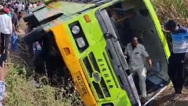 KSRTC: ನಿಪ್ಪಾಣಿ ಬಳಿ ಕಾಲುವೆಗೆ ಉರುಳಿದ ಸಾರಿಗೆ ಬಸ್‌, 10ಕ್ಕೂ ಹೆಚ್ಚು ಪ್ರಯಾಣಿಕರಿಗೆ ಗಾಯ