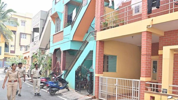 ಮನೋರಂಜನ್ ಮನೆಗೆ ಗುಪ್ತಚರ ಇಲಾಖೆ ಅಧಿಕಾರಿಗಳ ತಂಡ ಭೇಟಿ