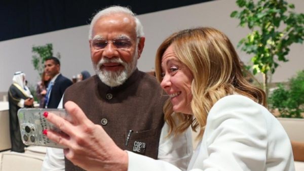 Modi-Meloni Selfie: ಇಟಲಿ ಪ್ರಧಾನಿ ಮೆಲೋನಿಗೂ ಮೋಡಿ ಮಾಡಿದರೇ ಮೋದಿ? ಇಂಟರ್‌ನೆಟ್‌ ಅಲ್ಲಿ ಮೀಮ್‌ ಮೇಳ