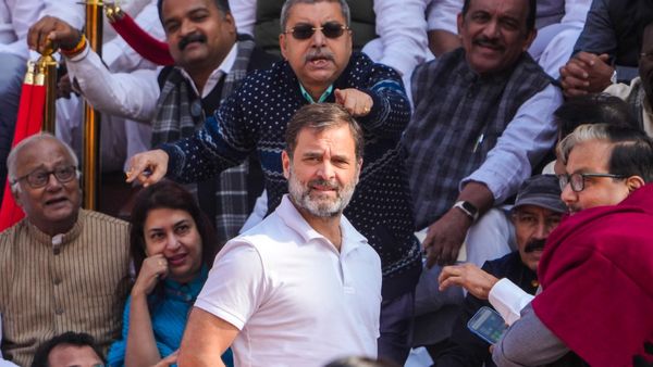 ಸಂಸತ್ತಿನ ಎರಡು ಸದನದಿಂದ ಒಟ್ಟು 173 ಸಂಸದರ ಅಮಾನತು, ವಿವರ