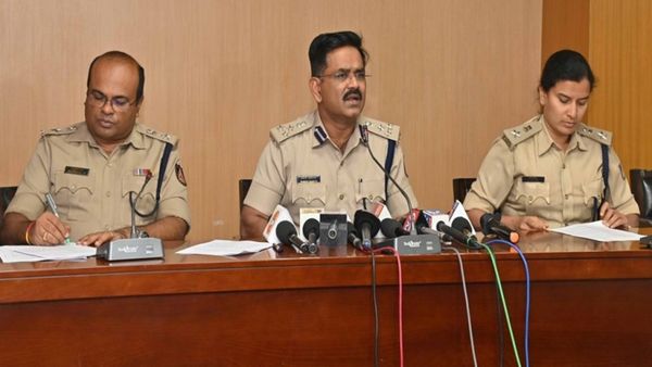 ಹೊಸ ವರ್ಷಾಚರಣೆಯ ವೇಳೆ ಮೈಸೂರಿನಲ್ಲಿ ಮಹಿಳೆಯರ ಕಾವಲಿಗೆ ‘ಚಾಮುಂಡಿ ಪಡೆ’ ಸನ್ನದ್ಧ