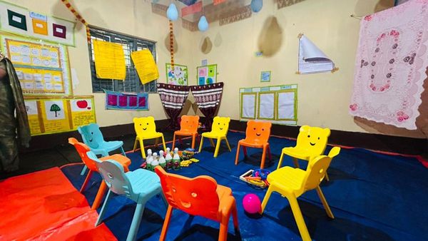 6 ತಿಂಗಳಿಂದ 3 ವರ್ಷದೊಳಗಿನ ಮಕ್ಕಳ ಪಾಲನೆಗೆ ಕೂಸಿನಮನೆ: ಕಾರ್ಮಿಕರ ಶಿಶುಗಳ ಪೋಷಣೆಗೆ ವಿಶೇಷ ಯೋಜನೆ