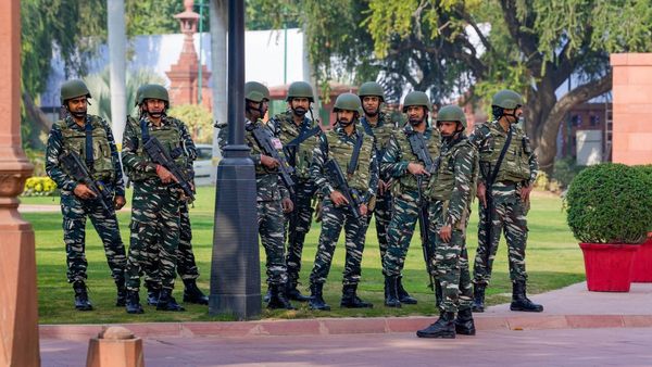 ಸಂಸತ್ ಭವನದಲ್ಲಿ ಭದ್ರತಾ ಲೋಪ: ನಿಯಮ ಬದಲಾವಣೆ, ಹೊಸ ರೂಲ್ಸ್ ಏನು?