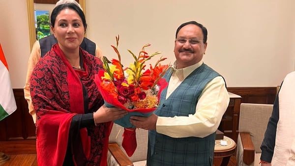 ರಾಜಸ್ಥಾನ ಸಿಎಂ ರೇಸ್: ದೆಹಲಿಯಲ್ಲಿ ನಡ್ಡಾ ಭೇಟಿ ಮಾಡಿದ ದಿಯಾ ಕುಮಾರಿ