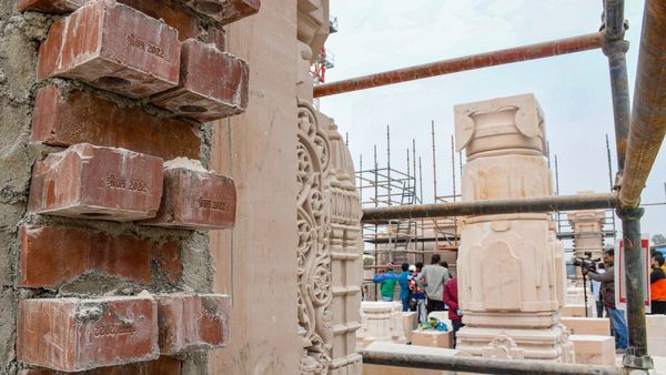 Ram Mandir Inauguration: ಈ ಸಮುದಾಯದ ಜನ 500 ವರ್ಷಗಳ ನಂತರ ಪೇಟ, ಚಪ್ಪಲಿಯನ್ನು ಹಾಕುವರು- ಯಾಕೆ ಗೊತ್ತಾ?