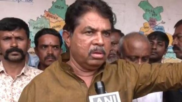 ಕಾಂಗ್ರೆಸ್‌ನ ಮೊದಲ ಅಧ್ಯಕ್ಷರು ಬ್ರಿಟಿಷರು, ಕಾಂಗ್ರೆಸ್ಸಿಗರು ಬ್ರಿಟಿಷರ ಬೂಟು ನೆಕ್ಕಿದ್ದಾರಾ?: ಆರ್. ಅಶೋಕ್