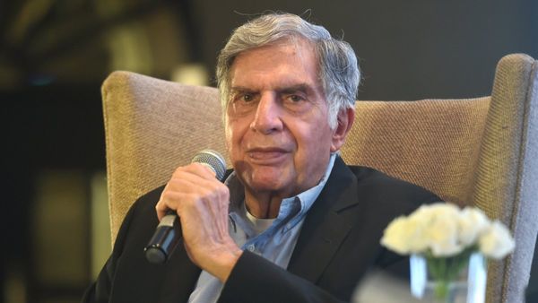 ರತನ್ ಟಾಟಾ ಹುಟ್ಟುಹಬ್ಬಕ್ಕೆ ಉಡುಗೊರೆಯಾಗಿ ಬಂತು 9,000 ಕೋಟಿ!