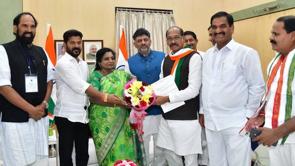 Revanth Reddy: ಡಿಕೆಶಿ ಶಿಷ್ಯ ರೇವಂತ್‌ ರೆಡ್ಡಿಗೆ ತೆಲಂಗಾಣ ಮುಖ್ಯಮಂತ್ರಿ ಪಟ್ಟ ಫಿಕ್ಸ್‌- ನಿಖರ ಮೂಲಗಳಿಂದ ದೃಢಪಟ್ಟ ಮಾಹಿತಿ