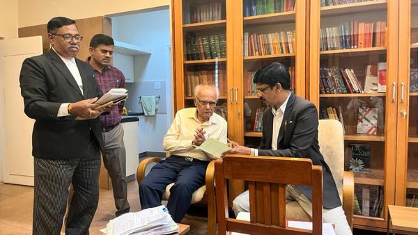 ಎಸ್.ಎಲ್.ಭೈರಪ್ಪನವರ ವಂಶವೃಕ್ಷ ಕೃತಿ ಅನಧಿಕೃತ ಅನುವಾದ: ತೆಲುಗು ಪ್ರಕಾಶನಕ್ಕೆ ದಂಡ