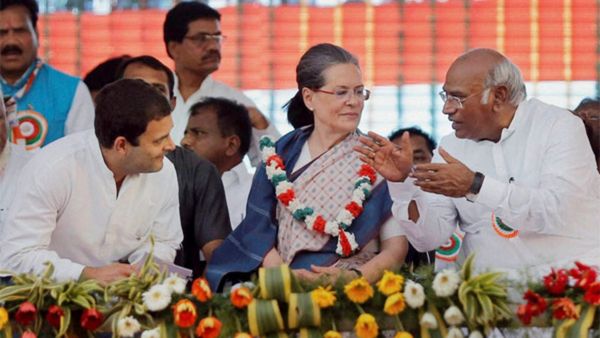 ಕರ್ನಾಟಕದಿಂದ ಸೋನಿಯಾ ಗಾಂಧಿ ಸಂಸತ್ತಿಗೆ! – ಹೈಕಮಾಂಡ್‌ ಮುಂದೆ ರಾಜ್ಯ ನಾಯಕರು ಪ್ರಸ್ತಾಪಿಸಿದ್ದೇನು?