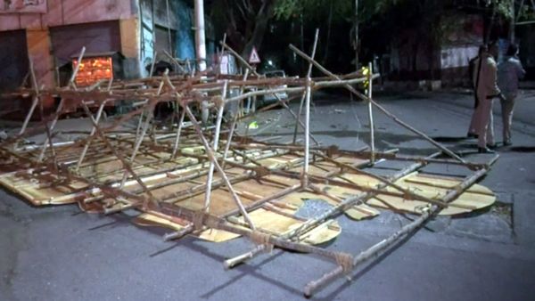 Rama cut-out fall: ಬೆಂಗಳೂರಿನಲ್ಲಿ ಧರೆಗುರುಳಿದ ಶ್ರೀರಾಮನ 40 ಅಡಿ ಎತ್ತರದ ಬೃಹತ್ ಕಟೌಟ್