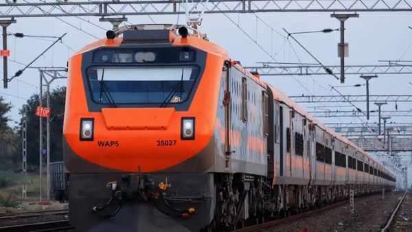  Bengaluru Amrit Bharat: ಏಪ್ರಿಲ್‌ 7 ರವರೆಗೂ ಟಿಕೆಟ್‌ ಕಾಯ್ದಿರಿಸಿದ ಪ್ರಯಾಣಿಕರು- ಹೊಸ ದಾಖಲೆ ಸೃಷ್ಟಿಸಿದ ಅಮೃತ್‌ ಭಾರತ್‌