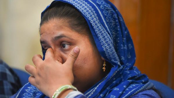 Bilkis Bano: ಮತ್ತೆ ಉಸಿರಾಡಬಹುದು: ಸುಪ್ರೀಂ ಕೋರ್ಟ್ ತೀರ್ಪಿನ ನಂತರ ಬಿಲ್ಕಿಸ್ ಬಾನೊ ಹೇಳಿದ್ದೇನು?