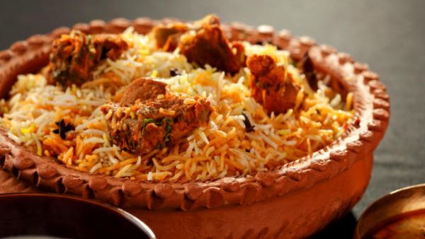 Tirupati: ಹೈದರಾಬಾದ್‌ ದಮ್ ಬಿರಿಯಾನಿ ತಿಂದ.. ದುಬಾರಿ ಕಾರು ಗೆದ್ದ..!