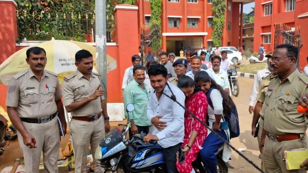 ದಾವಣಗೆರೆ ಜಿಲ್ಲೆಯ ವಿವಿಧೆಡೆ ಸಂಚಾರ ನಿಯಮಗಳ ಪಾಲನೆ ಕುರಿತು ವಿಭಿನ್ನ ಜಾಗೃತಿ