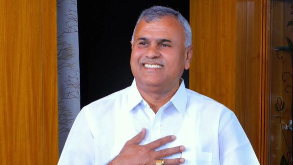 ಕೋಲಾರದಲ್ಲಿ ಭ್ರಷ್ಟರ ಮನೆ ಬಾಗಿಲು ತಟ್ಟಿದ ಇಡಿ ಅಧಿಕಾರಿಗಳು!