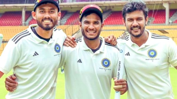 Ranji Trophy: ಎರಡನೇ ಇನ್ನಿಂಗ್ಸ್‌ನಲ್ಲಿ ಕರ್ನಾಟಕ ಸಾಧಾರಣ ಬ್ಯಾಟಿಂಗ್: ರೋಚಕ ಘಟ್ಟದಲ್ಲಿ ಪಂದ್ಯ