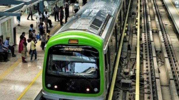 Namma metro: ಹಳಿಗೆ ಹಾರಿ ಆತ್ಮಹತ್ಯೆಗೆ ಯತ್ನಿಸಿದ ಯುವಕ, 15 ನಿಮಿಷಗಳ ಕಾಲ ಮೆಟ್ರೋ ಸಂಚಾರ ಸ್ಥಗಿತ, ಪ್ರಯಾಣಿಕರ ಪರದಾಟ