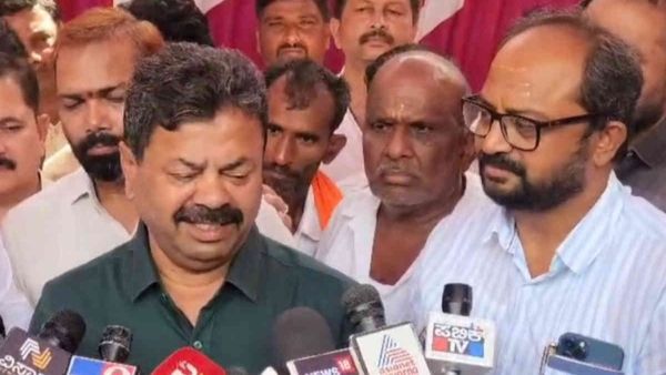 ದಾವಣಗೆರೆ ಲೋಕಸಭಾ ಕ್ಷೇತ್ರದ ಬಿಜೆಪಿ ಟಿಕೆಟ್ ಬಗ್ಗೆ ಮತ್ತೆ ಹೊಸ ವರಸೆ ಶುರು ಮಾಡಿದ ಎಂಪಿ ರೇಣುಕಾಚಾರ್ಯ-ಏನದು?