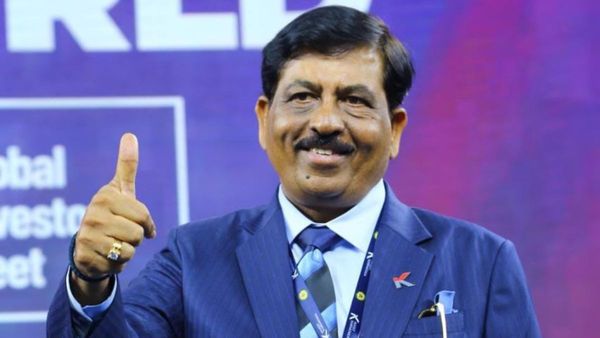 ಕಾಂಗ್ರೆಸ್ ಬಿಡಲು 50 ಶಾಸಕರು ರೆಡಿ: ಸ್ಟೋಟಕ ಹೇಳಿಕೆ ನೀಡಿದ ಮಾಜಿ ಸಚಿವ