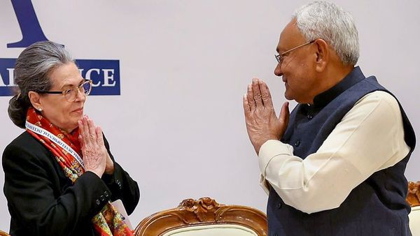 ನಿತೀಶ್ ಕುಮಾರ್‌ಗೆ ಆಟ, ಕಾಂಗ್ರೆಸ್ ನಾಯಕರಿಗೆ ಪ್ರಾಣ ಸಂಕಟ!