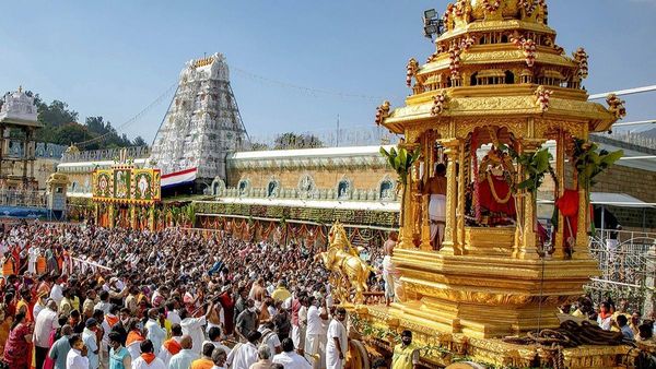 Tirupati Tirumala: ಏಪ್ರಿಲ್ ತಿಂಗಳ ಶ್ರೀವಾರಿ ದರ್ಶನದೊಂದಿಗೆ ಅರ್ಜಿತ ಸೇವಾ ಟಿಕೆಟ್ ಇಂದು ಬಿಡುಗಡೆ