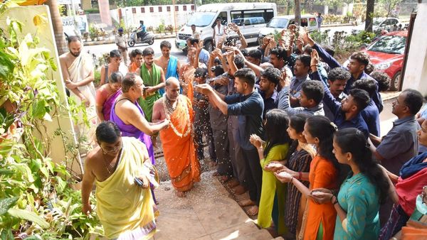 ಉಡುಪಿಯಲ್ಲಿ ಬೆಳಗಿನವರೆಗೂ ನಡೆಯಲಿದೆ ಪರ್ಯಾಯ ಮೆರವಣಿಗೆ: ಭಕ್ತರು ತಿಳಿಯಲೇಬೇಕಾದ ಸಂಗತಿ ಇಲ್ಲಿದೆ