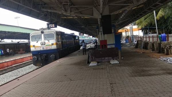ಬೆಂಗಳೂರು, ಕರಾವಳಿ ರೈಲು ಪ್ರಯಾಣಿಕರ ಗಮನಕ್ಕೆ 