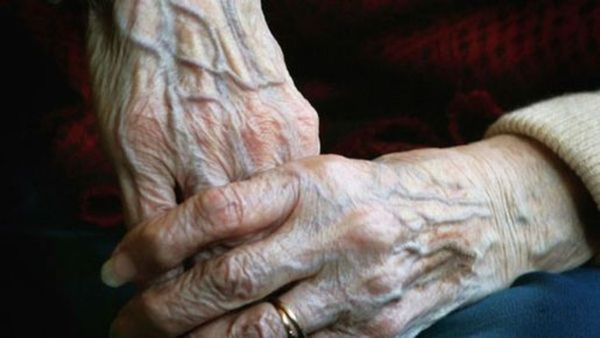 ವೃದ್ಧಾಪ್ಯದ ಶಿಸ್ತು ಬದ್ಧ ಜೀವನ ಹೇಗಿರಬೇಕು..? ಬಾಳಿನ ಸಂಧ್ಯಾಕಾಲ ಹೇಗಿದ್ದರೆ ಚೆನ್ನ..?